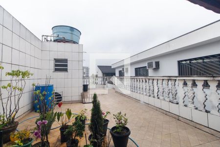 Casa à venda com 300m², 3 quartos e 5 vagasVaranda