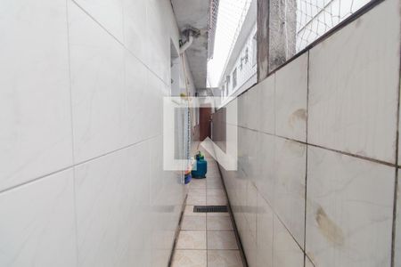 Casa à venda com 300m², 3 quartos e 5 vagasCorredor lateral