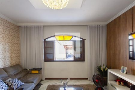 Sala 1 de casa para alugar com 3 quartos, 540m² em Céu Azul, Belo Horizonte