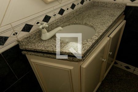 Apartamento à venda com 374m², 4 quartos e 2 vagasDetalhe Lavabo