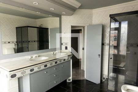 Apartamento à venda com 374m², 4 quartos e 2 vagasBanheiro Quarto 3 - Suíte