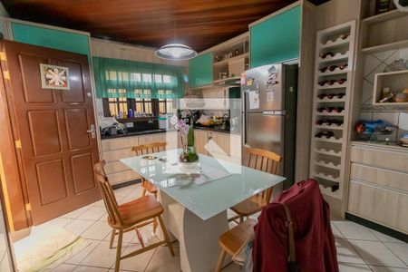 Casa à venda com 190m², 3 quartos e 3 vagasCozinha