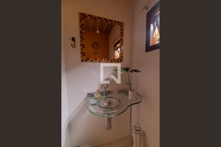 Casa à venda com 190m², 3 quartos e 3 vagasLavabo