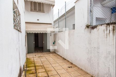 Casa à venda com 200m², 3 quartos e 2 vagasQuintal