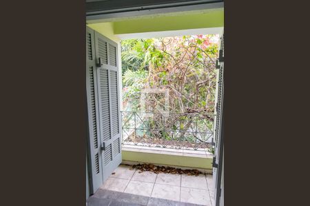 Casa à venda com 200m², 3 quartos e 2 vagasVaranda do quarto 2