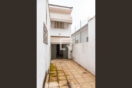 Casa à venda com 200m², 3 quartos e 2 vagasQuintal