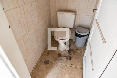 Casa à venda com 200m², 3 quartos e 2 vagasBanheiro de serviço