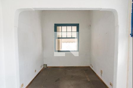 Casa à venda com 200m², 3 quartos e 2 vagasEdícula/quarto