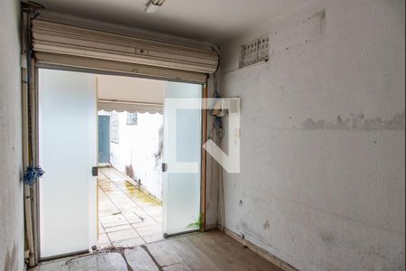 Casa à venda com 200m², 3 quartos e 2 vagasEdícula/sala