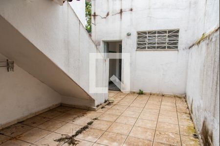 Casa à venda com 200m², 3 quartos e 2 vagasQuintal