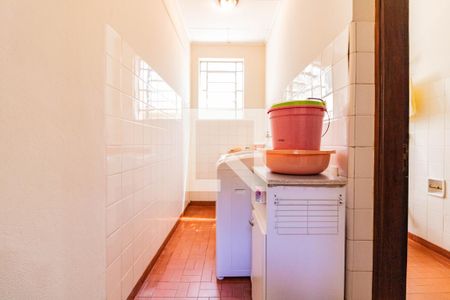 Casa à venda com 220m², 3 quartos e 3 vagas Casa à venda com 220m², 3 quartos e 3 vagasÁrea de Serviço