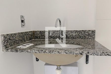 Apartamento à venda com 38m², 2 quartos e sem vagaBanheiro