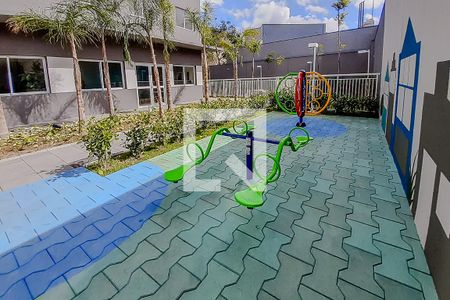 Apartamento à venda com 38m², 2 quartos e sem vagaÁrea Comum - Playground
