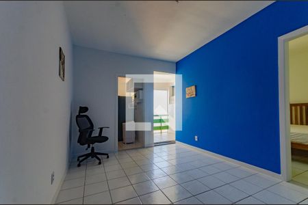 Sala de apartamento para alugar com 1 quarto, 60m² em Amaralina, Salvador