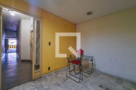 Apartamento à venda com 106m², 3 quartos e 2 vagasHall