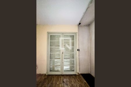 Casa à venda com 275m², 3 quartos e 2 vagas Casa à venda com 275m², 3 quartos e 2 vagasQuarto 2