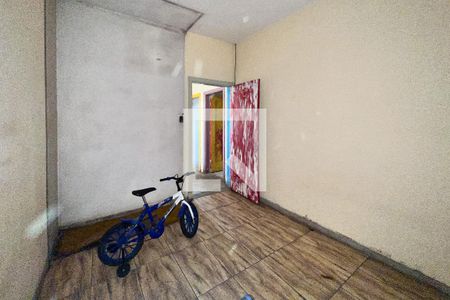Casa à venda com 275m², 3 quartos e 2 vagas Casa à venda com 275m², 3 quartos e 2 vagasQuarto 1