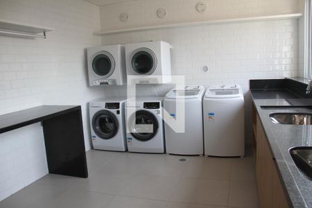 Apartamento à venda com 83m², 1 quarto e 1 vagaÁrea comum