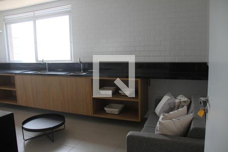 Apartamento à venda com 83m², 1 quarto e 1 vagaÁrea comum