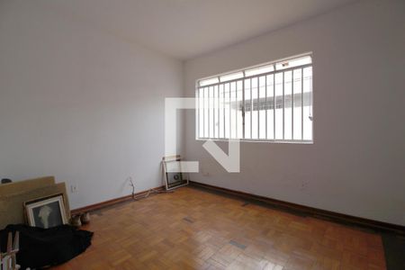 Casa para alugar com 500m², 5 quartos e 1 vagaQuarto 1