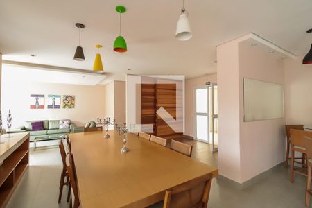 Apartamento à venda com 64m², 2 quartos e 1 vaga Apartamento à venda com 64m², 2 quartos e 1 vagaÁrea comum - Salão de festas