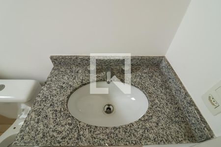 Apartamento à venda com 64m², 2 quartos e 2 vagas Apartamento à venda com 64m², 2 quartos e 2 vagasBanheiro da Suíte 2