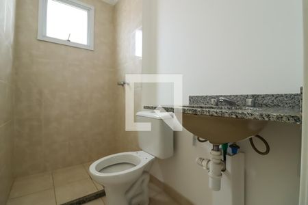 Apartamento à venda com 64m², 2 quartos e 2 vagas Apartamento à venda com 64m², 2 quartos e 2 vagasBanheiro da Suíte 2