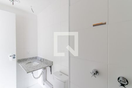 Apartamento à venda com 55m², 2 quartos e 1 vaga Apartamento à venda com 55m², 2 quartos e 1 vagaBanheiro da Suíte