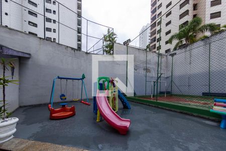 Apartamento à venda com 115m², 3 quartos e 3 vagas Apartamento à venda com 115m², 3 quartos e 3 vagasÁrea comum