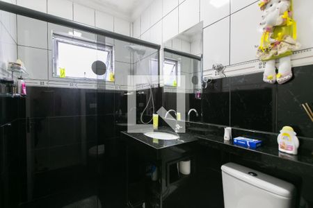 Casa à venda com 140m², 4 quartos e 1 vaga Casa à venda com 140m², 4 quartos e 1 vagaBanheiro Social