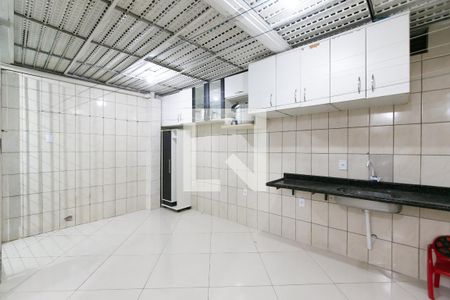 Casa à venda com 140m², 4 quartos e 1 vaga Casa à venda com 140m², 4 quartos e 1 vagaÁrea de Serviço