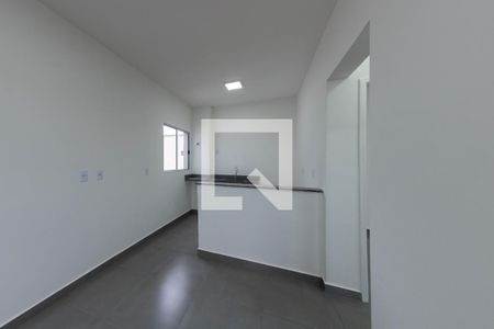 Sala/Cozinha de apartamento para alugar com 2 quartos, 45m² em Vila Ema, São Paulo
