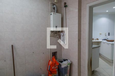 Apartamento à venda com 156m², 3 quartos e 2 vagasÁrea de Serviço