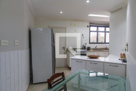 Apartamento à venda com 156m², 3 quartos e 2 vagasCozinha