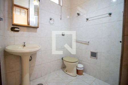 Banheiro de apartamento para alugar com 1 quarto, 42m² em Barra Funda, São Paulo