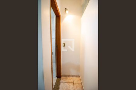 Entrada Banheiro de apartamento para alugar com 1 quarto, 42m² em Barra Funda, São Paulo