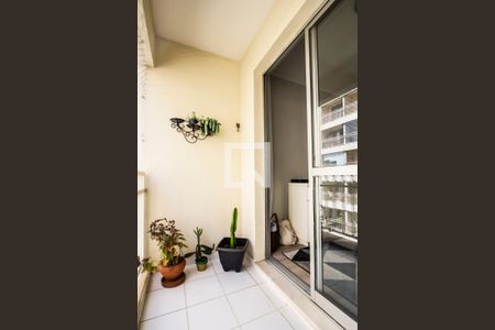 Sacada de apartamento para alugar com 2 quartos, 54m² em Jaguaré, São Paulo