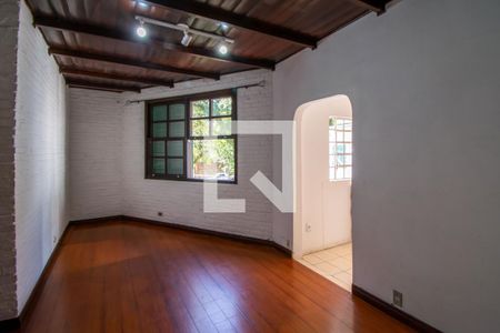 Quarto 2 de casa à venda com 4 quartos, 370m² em Tristeza, Porto Alegre