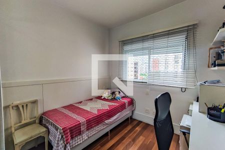 Apartamento à venda com 186m², 3 quartos e 4 vagas Apartamento à venda com 186m², 3 quartos e 4 vagasSuíte 2