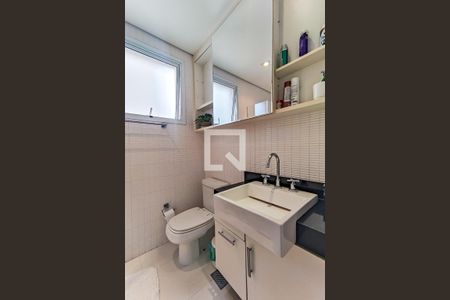 Apartamento à venda com 186m², 3 quartos e 4 vagas Apartamento à venda com 186m², 3 quartos e 4 vagasBanheiro da Suíte 2