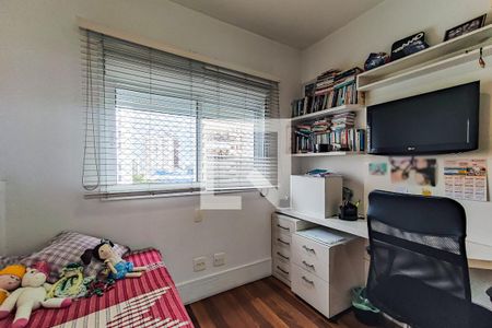 Apartamento à venda com 186m², 3 quartos e 4 vagas Apartamento à venda com 186m², 3 quartos e 4 vagasSuíte 2