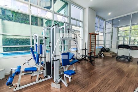 Apartamento à venda com 186m², 3 quartos e 4 vagas Apartamento à venda com 186m², 3 quartos e 4 vagasÁrea Comum - Academia