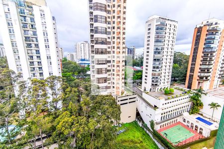 Apartamento à venda com 186m², 3 quartos e 4 vagas Apartamento à venda com 186m², 3 quartos e 4 vagasVista da Suíte 1