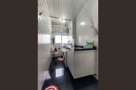 Apartamento à venda com 186m², 3 quartos e 4 vagas Apartamento à venda com 186m², 3 quartos e 4 vagasÁrea de Serviço