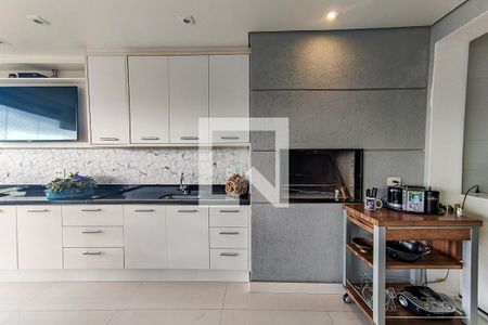 Apartamento à venda com 186m², 3 quartos e 4 vagas Apartamento à venda com 186m², 3 quartos e 4 vagasVaranda Gourmet