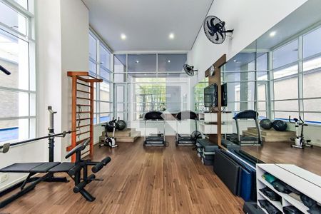 Apartamento à venda com 186m², 3 quartos e 4 vagas Apartamento à venda com 186m², 3 quartos e 4 vagasÁrea Comum - Academia