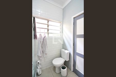 Casa à venda com 180m², 3 quartos e 2 vagasBanheiro Social