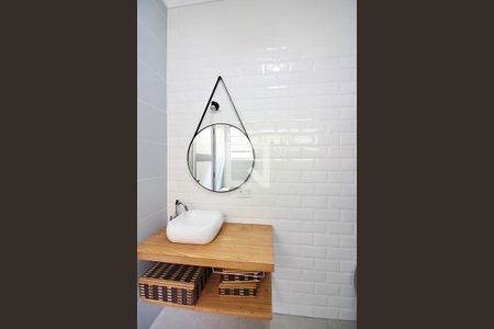 Casa à venda com 180m², 3 quartos e 2 vagasBanheiro Social