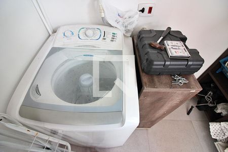 Casa à venda com 180m², 3 quartos e 2 vagasLavanderia