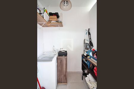 Casa à venda com 180m², 3 quartos e 2 vagasLavanderia